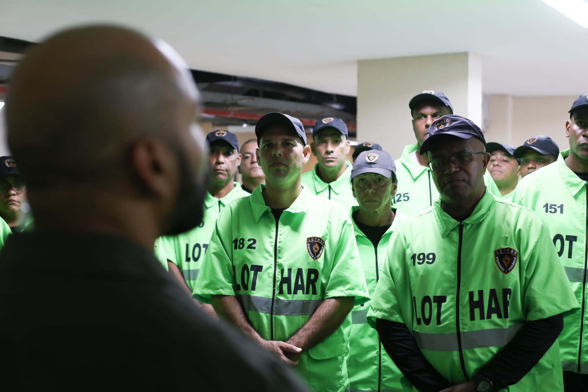 Equipe de segurança do Grupo Lothar em formação durante a operação